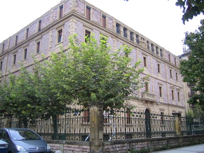 Colegio San José en la calle Prim
